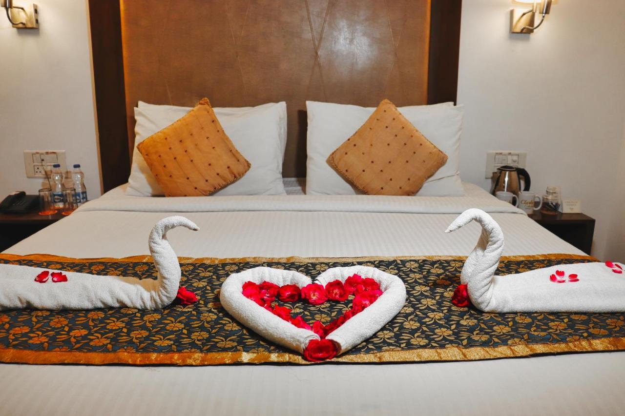 Hotel Clarks Collection Bhavnagar Exterior foto